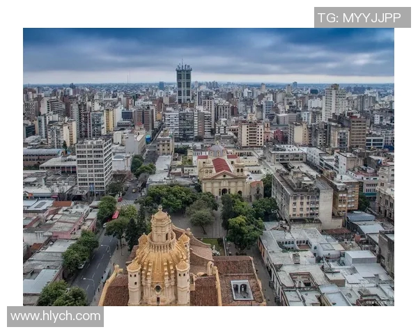 探索埃斯特旺的魅力与历史揭示这座城市的独特文化与风土人情 探索埃斯特旺的魅力与历史揭示这座城市的独特文化与风土人情
