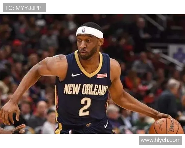 洛佩兹与亚当斯激战正酣谁能在这场对决中笑到最后 洛佩兹与亚当斯激战正酣谁能在这场对决中笑到最后