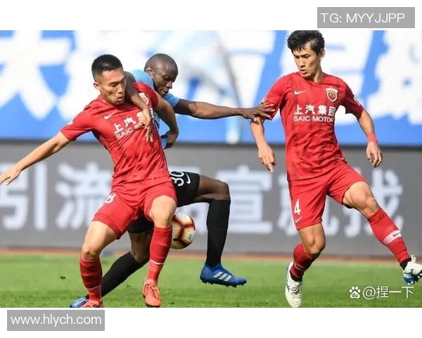 富力与上港激战正酣最终结果揭晓引发球迷热议