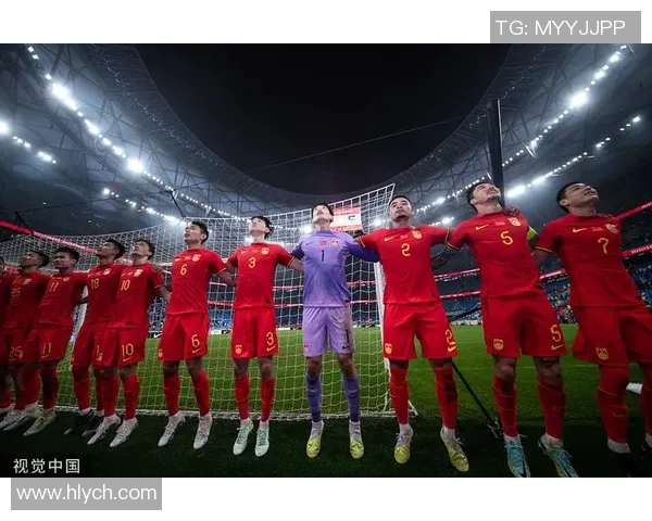 杭州中国队迎战巴勒斯坦队全力争胜展现足球魅力与团队精神