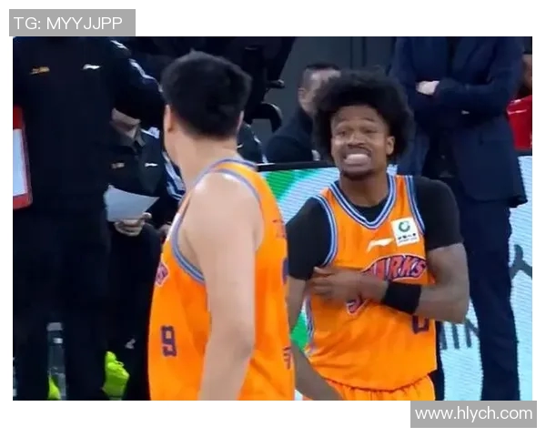 上海篮球队个人能力引发热议球迷对球员表现褒贬不一
