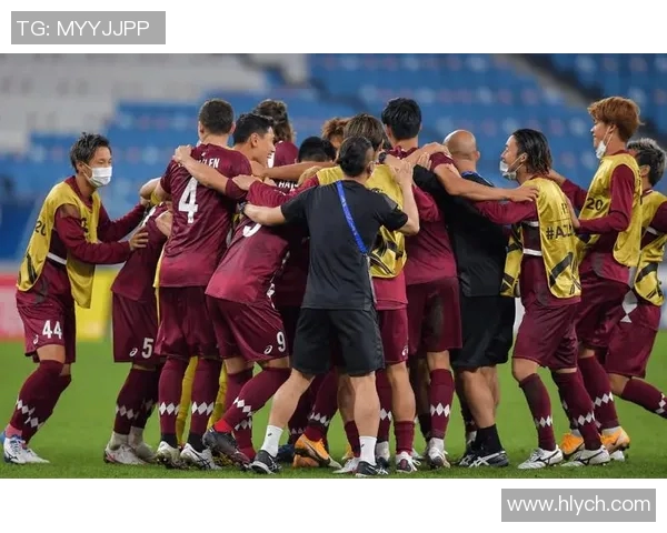 浦和红钻迎战神户胜利船争夺联赛关键三分的激烈对决